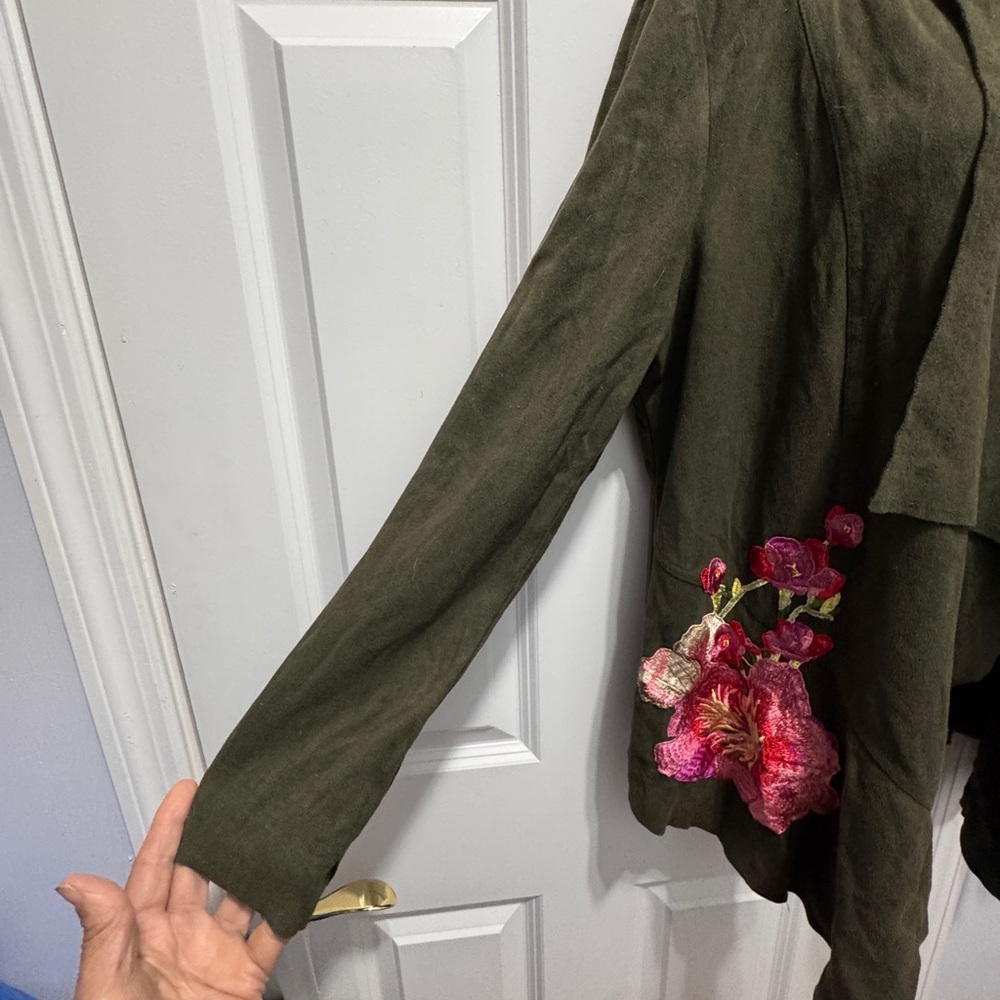 V. Cristina vegan green suede waterfall cardigan with floral embroidery XL - Picture 5 of 7